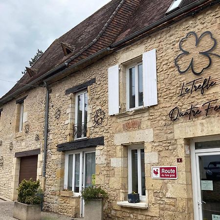 Le Trefle A Quatre Feuilles Hotel Siorac-en-Perigord Luaran gambar